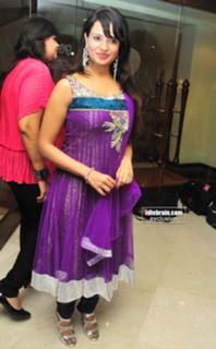 Saloni Aswani feet photo 11