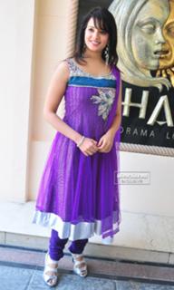 Saloni Aswani feet photo 8