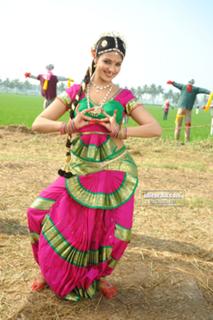 Saloni Aswani feet photo 3