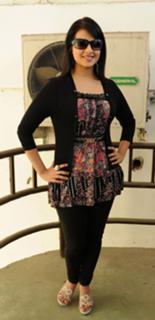 Saloni Aswani feet photo 16