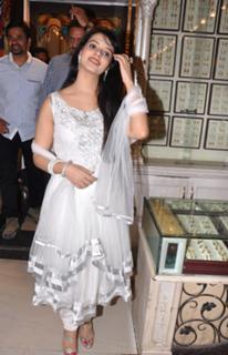 Saloni Aswani feet photo 13
