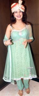 Saloni Aswani feet photo 8