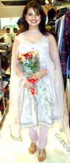 Saloni Aswani feet photo 6
