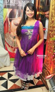 Saloni Aswani feet photo 2