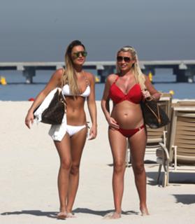 Sam Faiers feet photo thumbnail