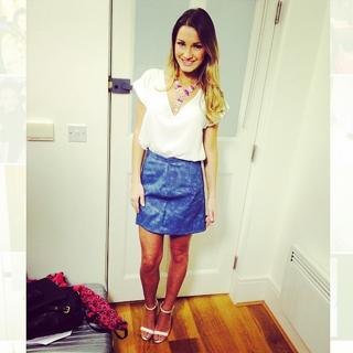 Sam Faiers feet photo thumbnail