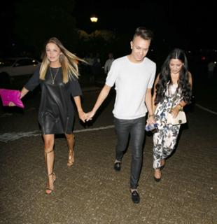 Sam Faiers feet photo thumbnail