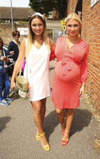 Sam Faiers feet photo thumbnail