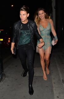 Sam Faiers feet photo thumbnail