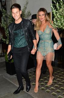 Sam Faiers feet photo thumbnail