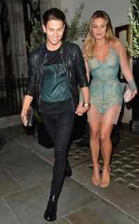 Sam Faiers feet photo thumbnail