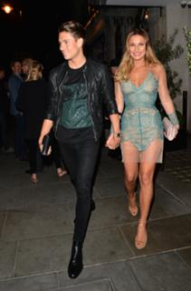 Sam Faiers feet photo thumbnail