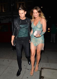 Sam Faiers feet photo thumbnail