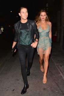 Sam Faiers feet photo thumbnail