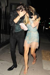 Sam Faiers feet photo thumbnail