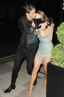 Sam Faiers feet photo thumbnail