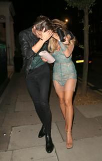 Sam Faiers feet photo thumbnail