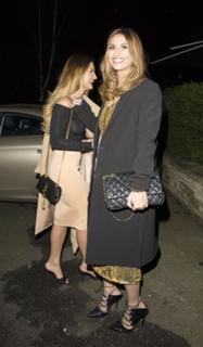 Sam Faiers feet photo thumbnail