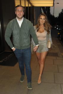 Sam Faiers feet photo thumbnail