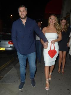 Sam Faiers feet photo thumbnail