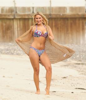 Sam Faiers feet photo thumbnail