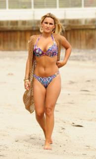 Sam Faiers feet photo thumbnail