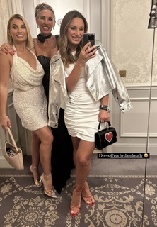 Sam Faiers feet photo thumbnail