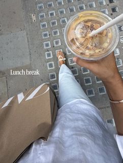 Sam Faiers feet photo 6
