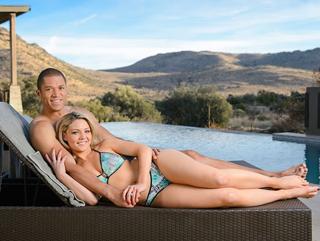 Sam Frost feet photo 2