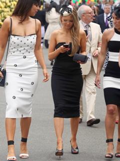 Sam Frost feet photo 13