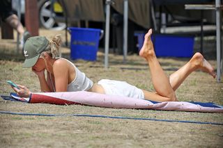 Sam Frost feet photo 4