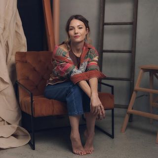 Sam Frost feet photo 2