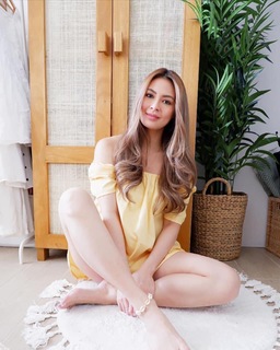 Sam Pinto feet photo 10