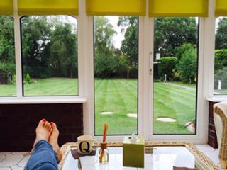 Sam Quek feet photo 9