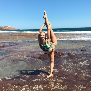 Sam Rybka feet photo 9