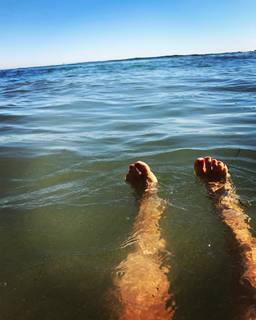 Sam Taylor-Johnson feet photo 18