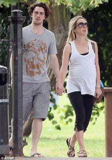 Sam Taylor-Johnson feet photo 1