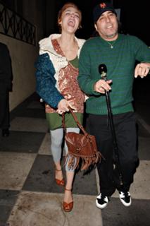 Samaire Armstrong feet photo thumbnail