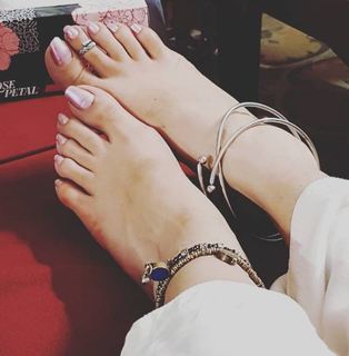 Saman Ansari feet photo 7