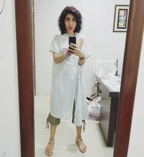 Saman Ansari feet photo 18