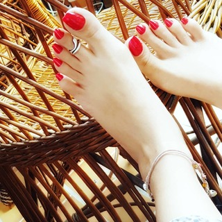 Saman Ansari feet photo 3