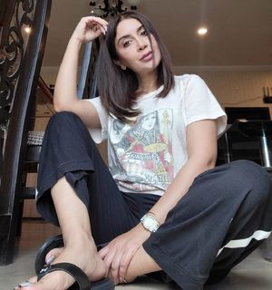Saman Ansari feet photo 11