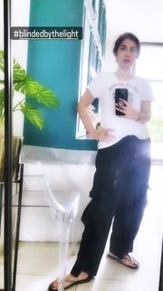 Saman Ansari feet photo 1