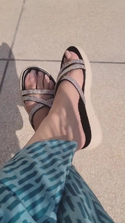 Saman Ansari feet photo 9