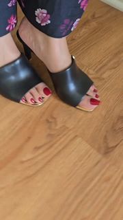Saman Ansari feet photo 11