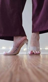 Saman Ansari feet photo 17
