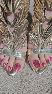 Saman Ansari feet photo 9