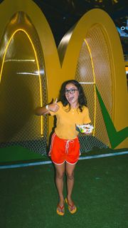 Samanta Alves feet photo 3
