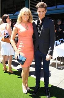 Samantha Armytage feet photo 8