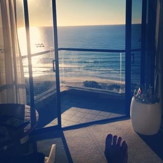 Samantha Armytage feet photo 7